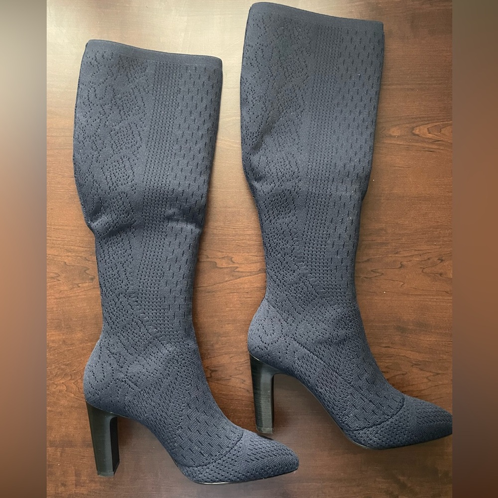 New! Charles By Charles David Boots - image 1